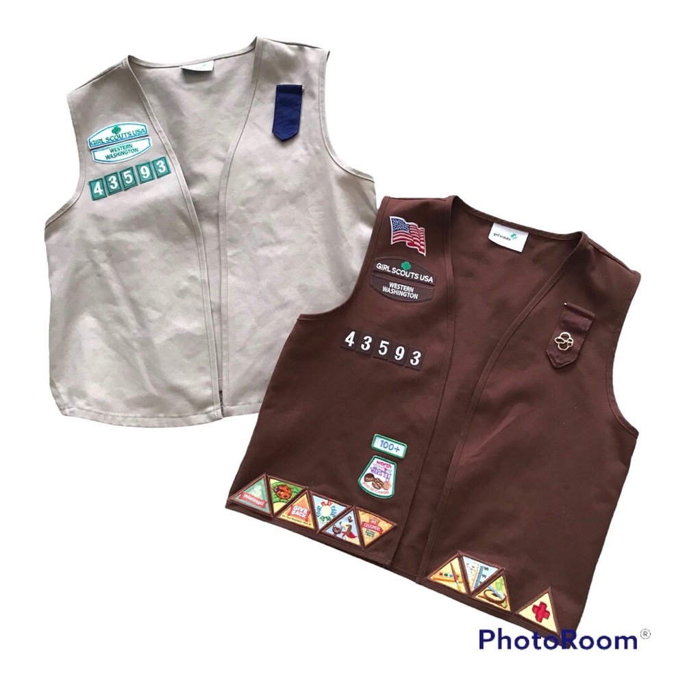 Girl Scouts USA Vests Western Washington With Patches